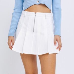 Le Lis Pleated Denim Mini Skirt